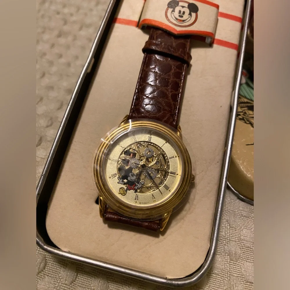 Disney Store Watch DS-38 Mickey - Picture 3 of 4